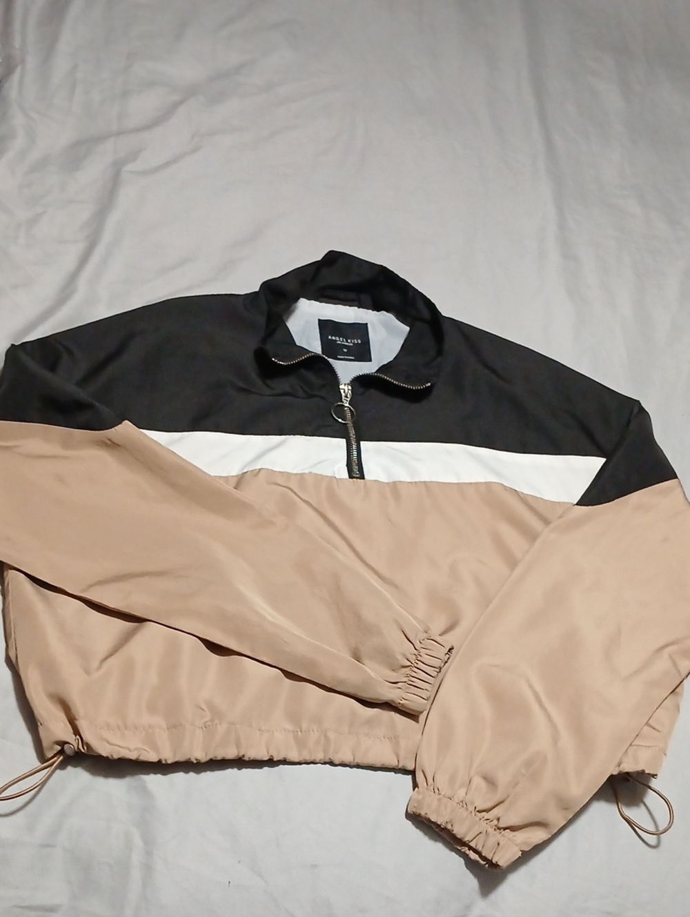Angel Kiss Colorblock Windbreaker Jacket in Black, White & Beige
